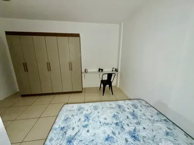 Kitnet com 1 Quarto para alugar, 30m² no Riviera Fluminense, Macaé
