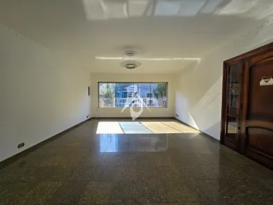Sobrado com 4 Quartos para alugar, 450m² no Vila Carrão, São Paulo