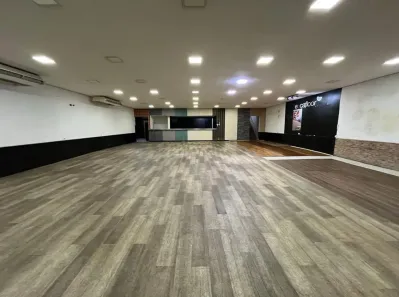 Ponto Comercial para alugar, 315m² no Campo Grande, São Paulo