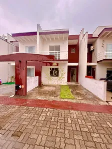Casa de Condomínio com 2 Quartos à venda, 98m² no Vila Capri, Araruama
