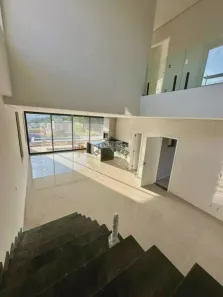Sobrado com 3 Quartos à venda, 233m² no Parque Dom Henrique, Cotia