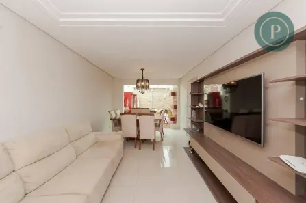 Sobrado com 3 Quartos à venda, 158m² no Água Verde, Curitiba