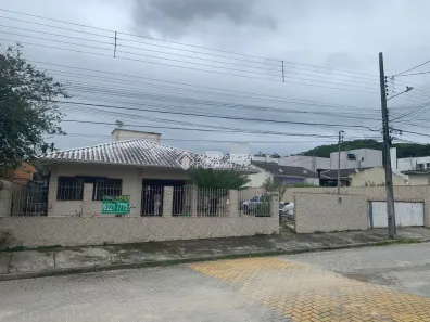 Casa com 3 Quartos à venda, 170m² no São Sebastião, Palhoça