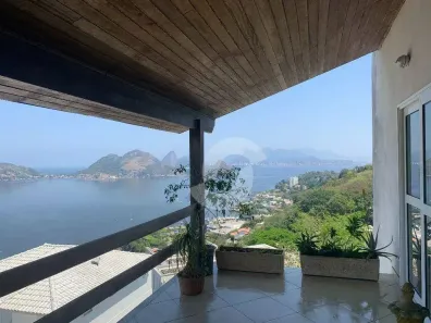 Casa com 4 Quartos à venda, 624m² no São Francisco, Niterói