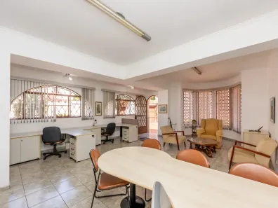 Casa com 3 Quartos à venda, 265m² no Aclimação, São Paulo