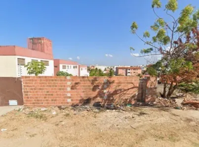 Lote/Terreno à venda, 700m² no Icaraí, Caucaia
