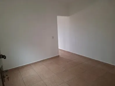 Casa com 1 Quarto para alugar, 25m² no Vila Espanhola, São Paulo