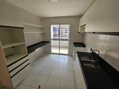 Apartamento com 3 Quartos para alugar, 143m² no Umarizal, Belém