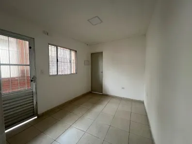 Casa com 1 Quarto para alugar, 35m² no Jardim Selma, São Paulo