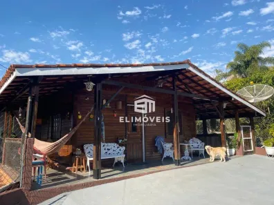 Fazenda/Sítio com 3 Quartos à venda, 300m² no Chácaras Copaco, Arujá