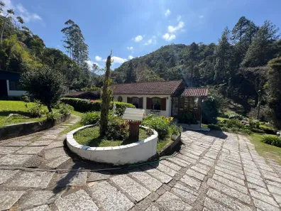 Casa com 7 Quartos à venda, 308m² no Mury, Nova Friburgo