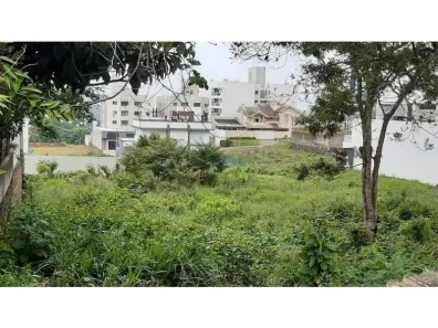Lote/Terreno à venda, 750m² no Jardim Itália, Chapecó