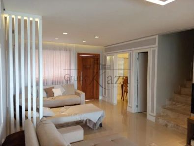 Casa de Condomínio com 4 Quartos à venda, 190m² no Urbanova, São José dos Campos