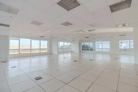 Ponto Comercial para alugar, 247m² no Mirandópolis, São Paulo