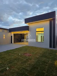 Casa com 3 Quartos à venda, 132m² no Jardim Curitiba, Goiânia