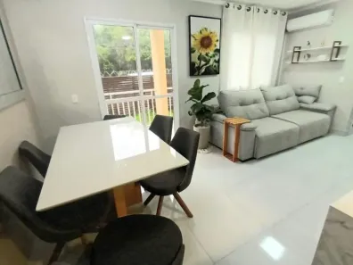 Apartamento com 2 Quartos à venda, 53m² no Humaitá, Porto Alegre
