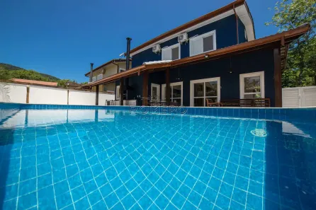 Casa de Condomínio com 5 Quartos à venda, 206m² no Lagoinha, Ubatuba