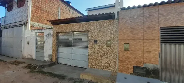 Sobrado com 3 Quartos à venda, 96m² no Planalto, Natal