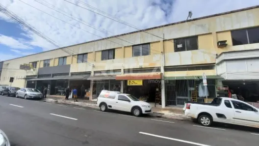 Sala Comercial à venda, 32m² no Jardim São Carlos, São Carlos
