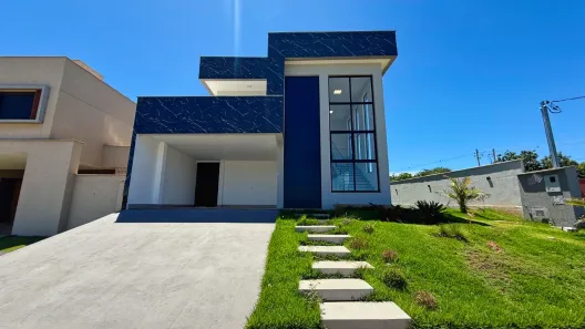 Casa com 4 Quartos à venda, 200m² no Jardins Porto, Senador Canedo
