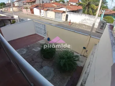 Casa com 5 Quartos à venda, 232m² no Centro, Caraguatatuba