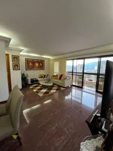 Apartamento com 3 Quartos à venda, 230m² no Centro, Mogi das Cruzes
