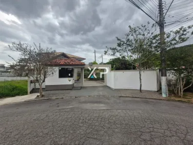 Casa com 3 Quartos à venda, 111m² no Pedra Branca, Palhoça