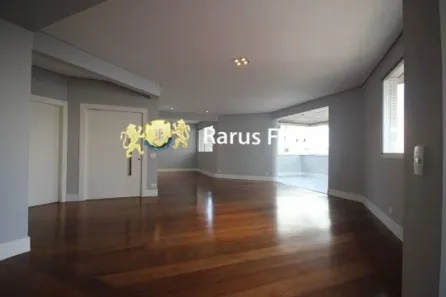 Flat com 3 Quartos para alugar, 244m² no Vila Uberabinha, São Paulo