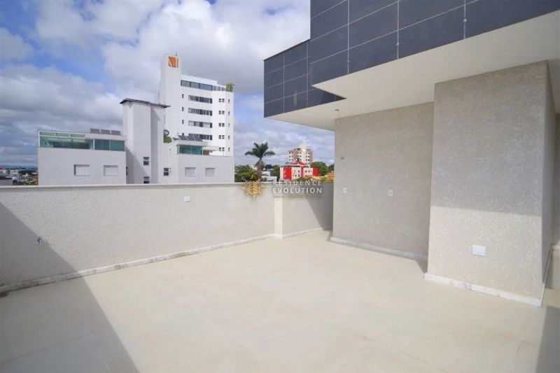 Cobertura com 4 quartos — Itapoã, Belo Horizonte