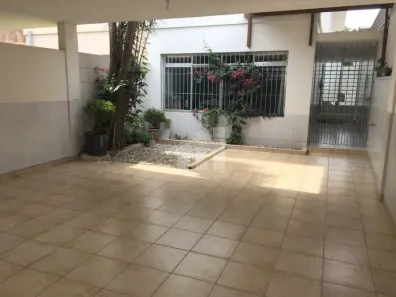 Sobrado com 3 Quartos para venda ou aluguel, 180m² no Vila Congonhas, São Paulo