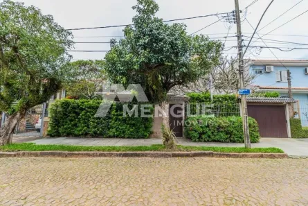 Casa com 3 Quartos à venda, 197m² no Teresópolis, Porto Alegre