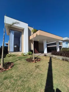 Casa de Condomínio com 3 Quartos à venda, 202m² no Ninho Verde II, Pardinho