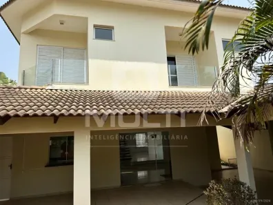 Casa com 4 Quartos à venda, 420m² no Jardim Karaíba, Uberlândia