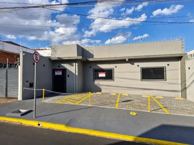 Sala Comercial com 3 Quartos para alugar, 107m² no Centro, Ribeirão Preto