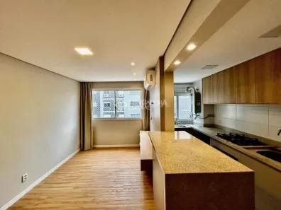 Apartamento com 2 Quartos à venda, 61m² no Jardim Sabará, Porto Alegre