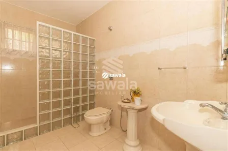Fazenda/Sítio com 6 Quartos à venda, 1350m² no Cantagalo, Guapimirim