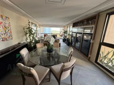 Apartamento com 3 Quartos à venda, 211m² no Moema, São Paulo