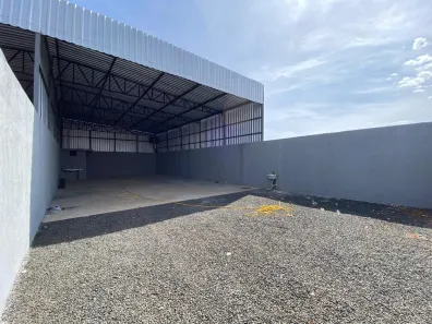 Galpão/Depósito/Armazém para venda ou aluguel, 170m² no Minas Gerais, Uberlândia