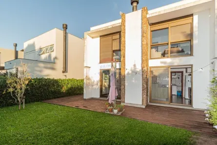Casa de Condomínio com 3 Quartos à venda, 179m² no Laranjal, Pelotas