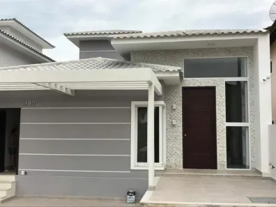 Casa de Condomínio com 3 Quartos para alugar, 120m² no Lagoa, Macaé