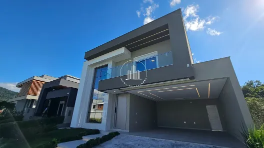 Casa com 3 Quartos à venda, 255m² no Pedra Branca, Palhoça