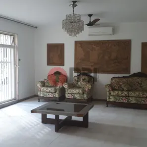 Casa com 4 Quartos para alugar, 300m² no Centro, São José do Rio Preto