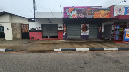 Prédio Comercial à venda, 100m² no Senador Hélio Campos, Boa Vista