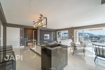 Apartamento com 3 Quartos para alugar, 268m² no Anhangabaú, Jundiaí