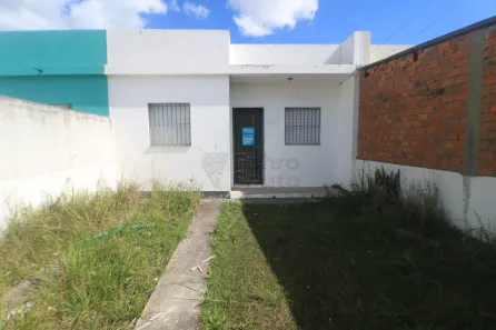 Casa com 2 Quartos à venda, 45m² no Areal, Pelotas