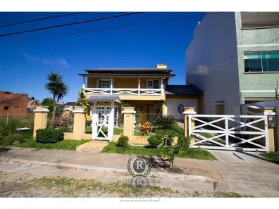 Casa com 3 Quartos para alugar, 250m² no Torres, Torres