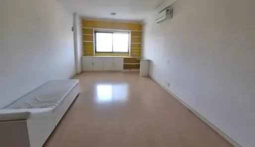 à venda, 29m² no Federação, Salvador