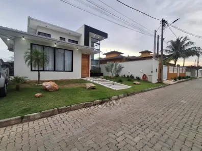 Casa com 4 Quartos à venda, 209m² no Caravelas, Armação dos Búzios