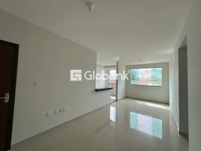 Apartamento com 2 Quartos à venda, 68m² no Canelas, Montes Claros