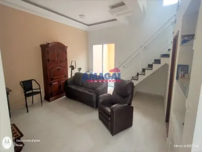 Sobrado com 3 Quartos à venda, 180m² no Jardim Didinha, Jacareí